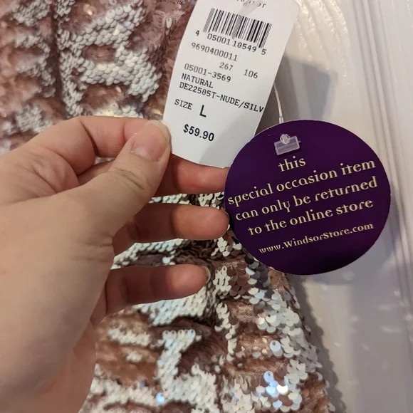 Pink sequin dress - Picture 8 of 8